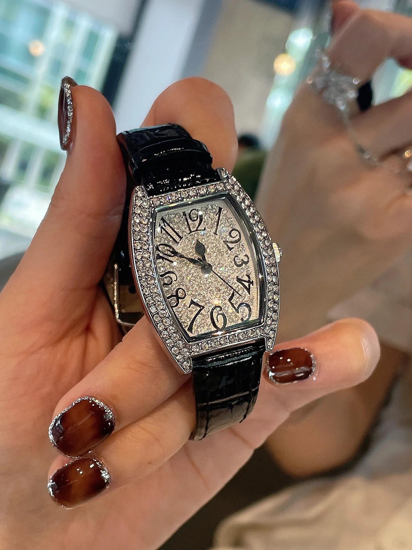 Luxury Watch Arabic - 女性用機械式時計,完全なダイヤモンド,星空のクォーツ,高級,ニッチ,ライト,新しい,2024