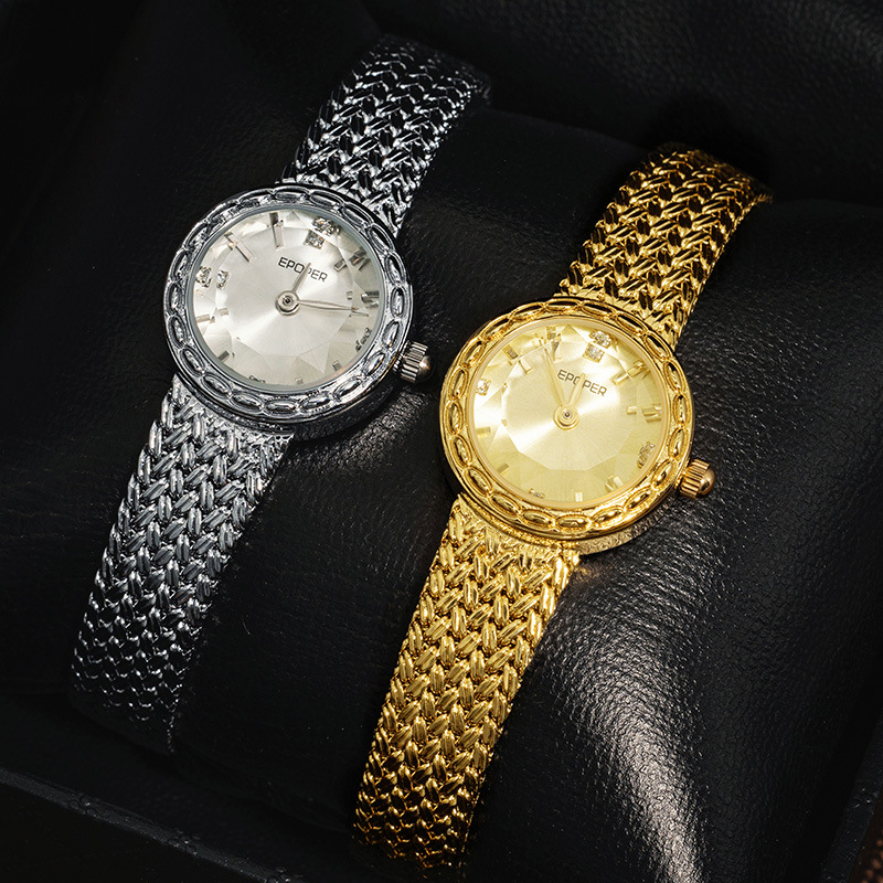 Luxury Watch Value - レトロな麦穂型の腕時計、高級感があり、エレガントで小さく、女性向けの高級クォーツ時計、女性用アクセサリー。