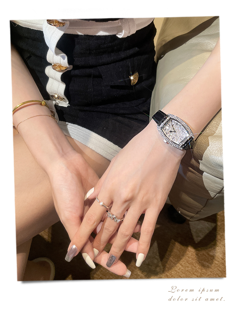 女性用機械式時計,完全なダイヤモンド,星空のクォーツ,高級, - Luxury Watch Arabic のレビューと価格