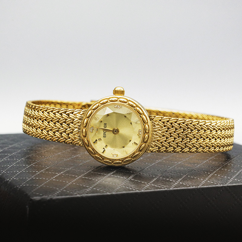 レトロな麦穂型の腕時計、高級感があり、エレガントで小さく、女 - Luxury Watch Value のレビューと価格