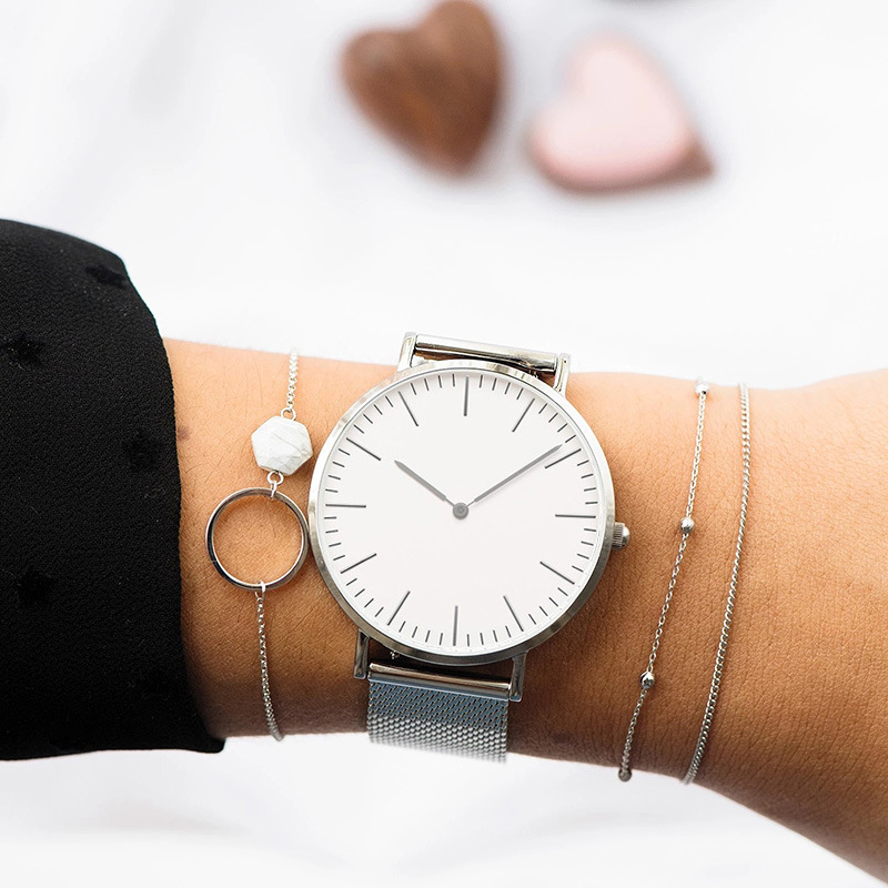 女性用ステンレスメッシュ腕時計,クォーツ腕時計,シンプル,カ - Luxury Watch Lady のレビューと価格